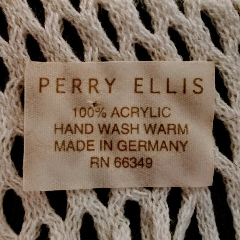 Set of 2 Perry Ellis Woven Knit Fringed Scarves
